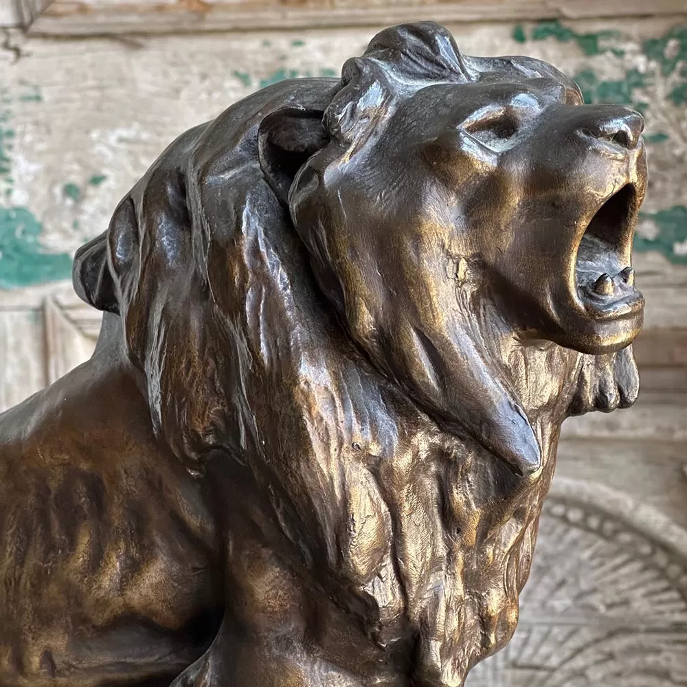 Lion Sculpture