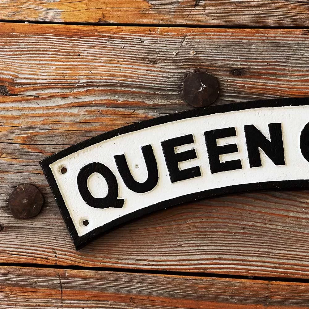 Cast Iron Queen Of Scots Wall Panel