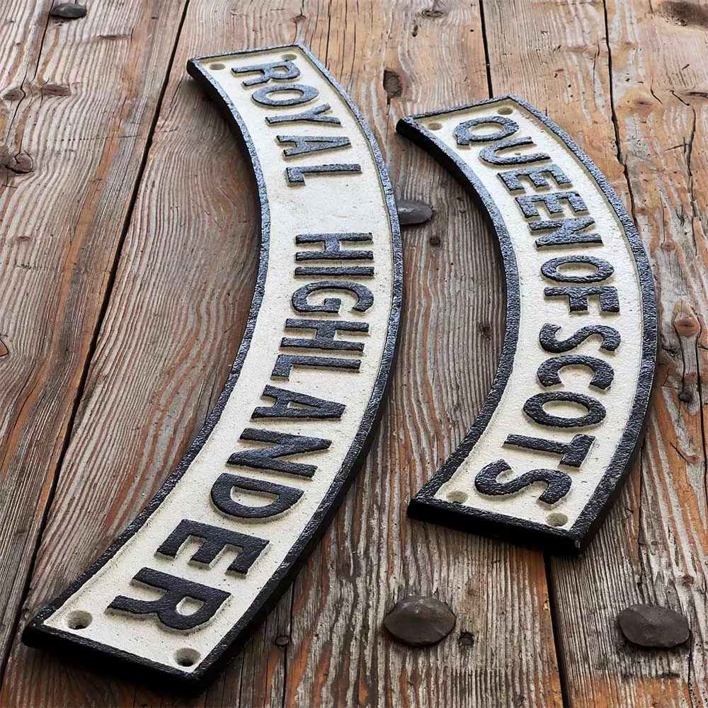 Cast Iron Queen Of Scots Wall Panel