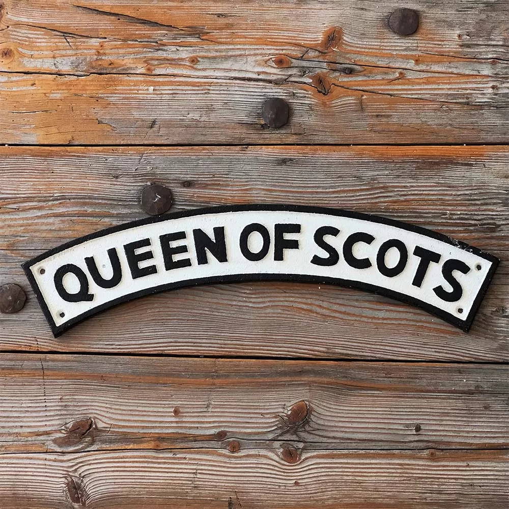 Cast Iron Queen Of Scots Wall Panel