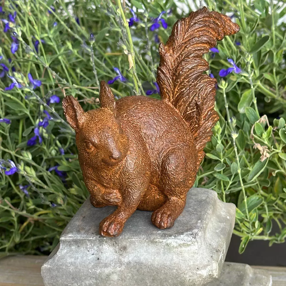 Cast Iron Squirrel