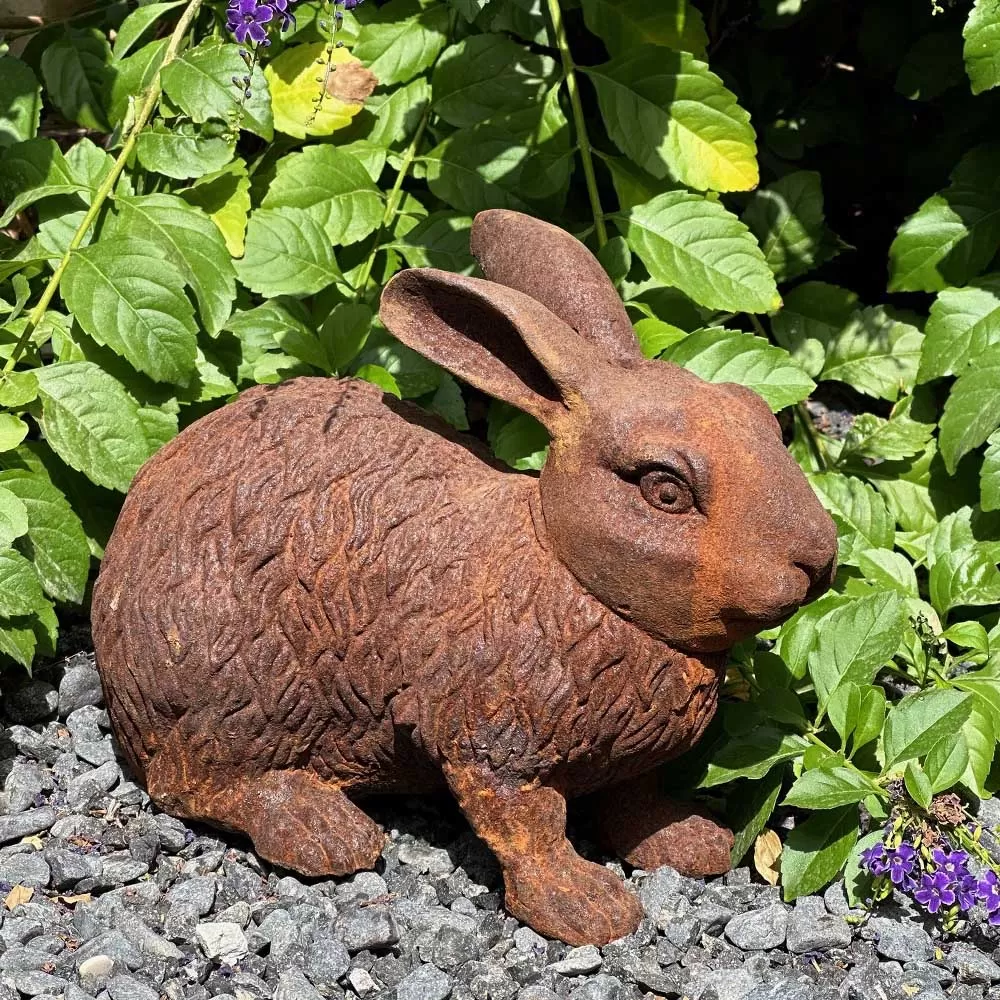 Cast Iron Rabbit