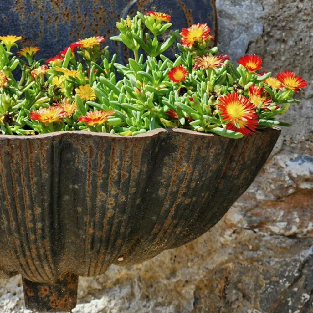 Cast Iron Wall Fountain