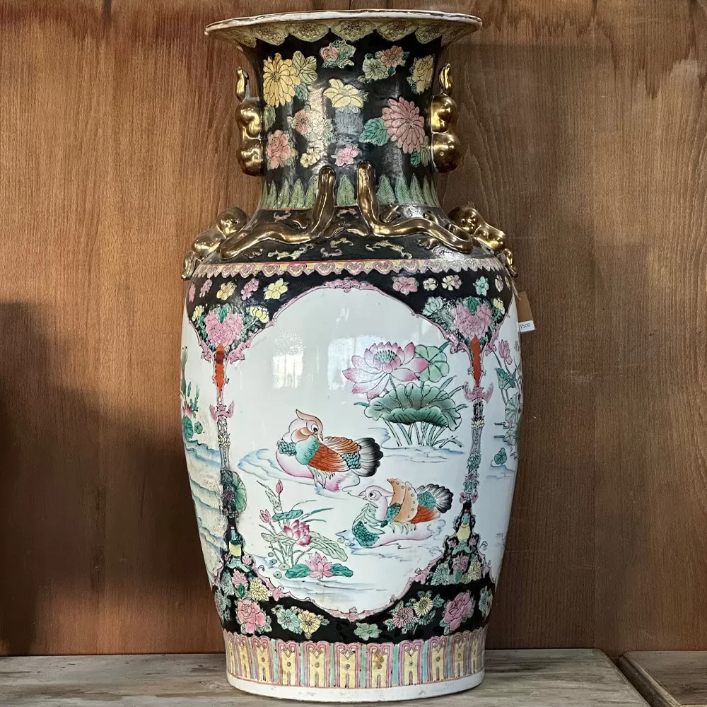 Chinese Porcelain Famillie Rose Large Vase