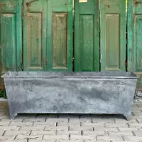 Metal Diktörtgen Galvaliz Patineli Dikim Saksısı