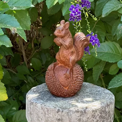 Cast Iron Squirrel