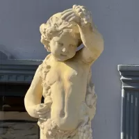 Beton Döküm Üzümlü Çoçuk Heykeli