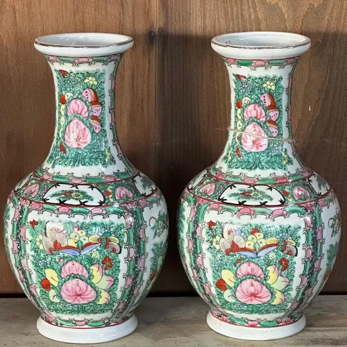 Doble Chinese Porcelain Vase